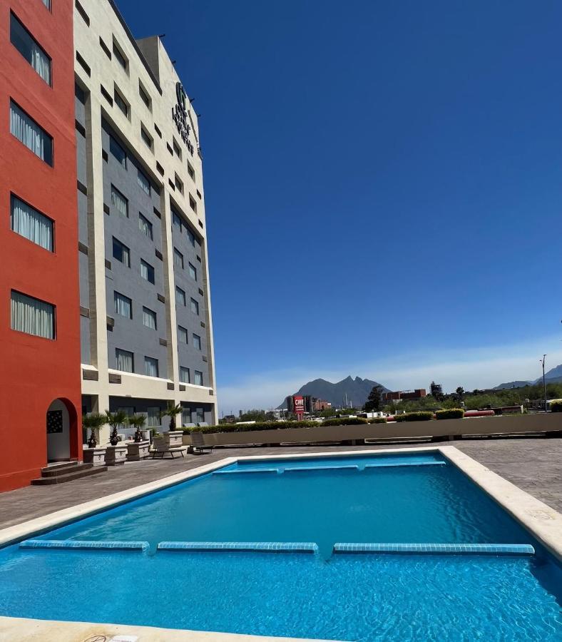 Chn Hotel Monterrey Norte, Trademark Collection By Wyndham Екстериор снимка