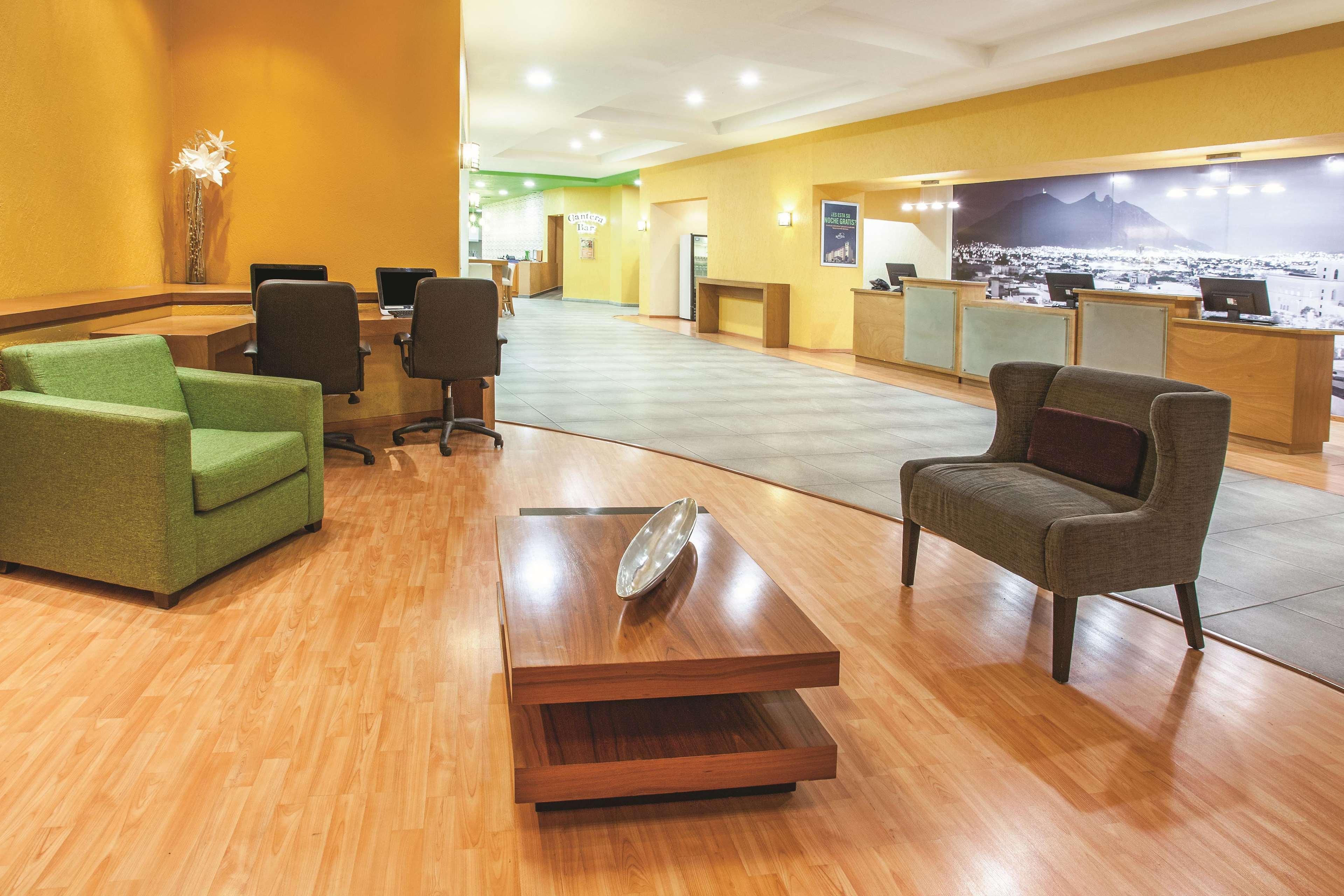 Chn Hotel Monterrey Norte, Trademark Collection By Wyndham Екстериор снимка