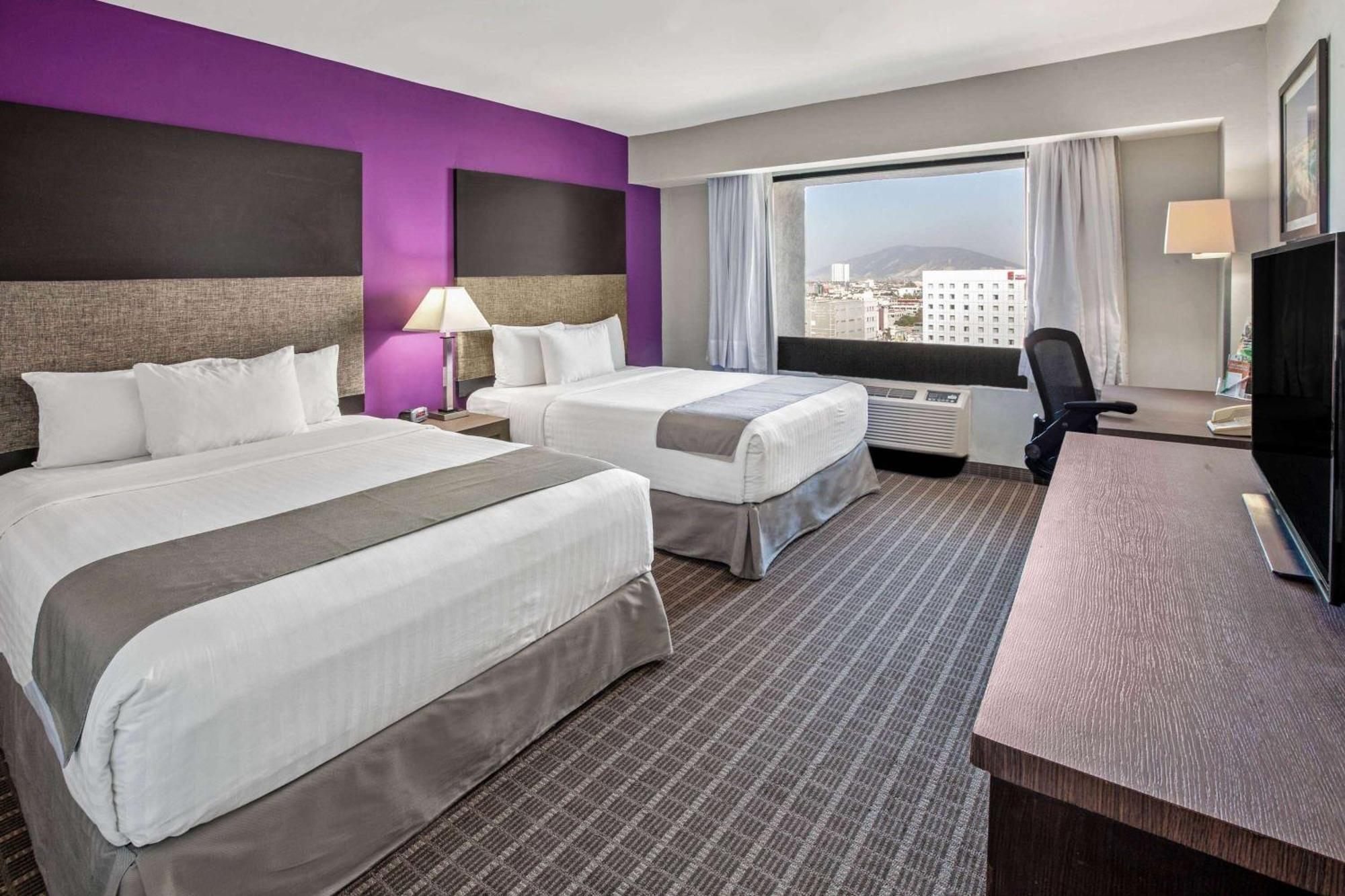 Chn Hotel Monterrey Norte, Trademark Collection By Wyndham Екстериор снимка
